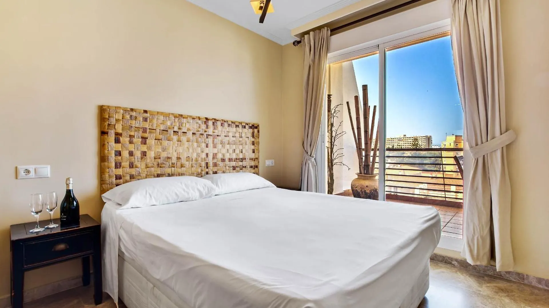 Marysol 32 By Ivi Real Estate Apartment Benalmadena 0*,